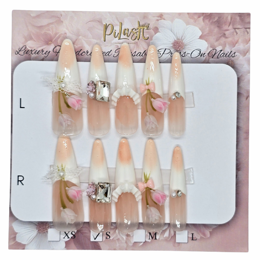 PRESS-ON NAILS (SMALL)