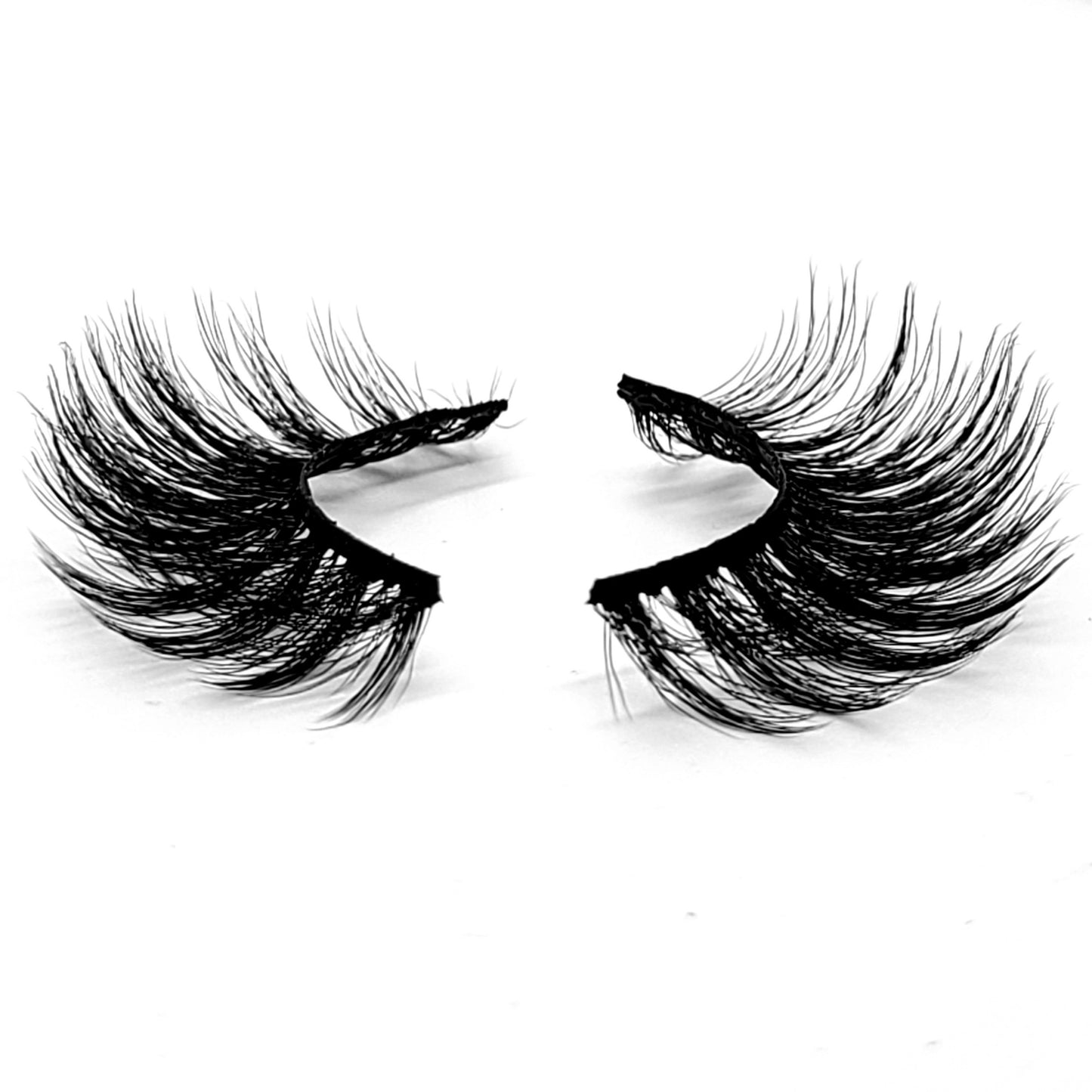 ICE QUEEN LASHES