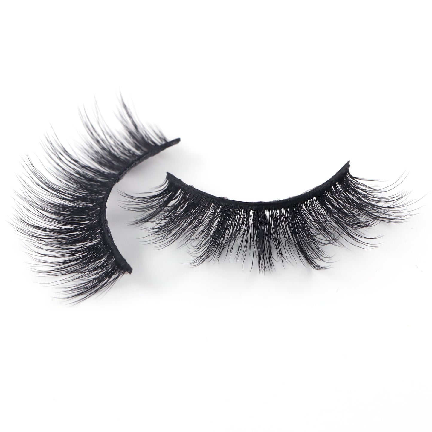 SASSY LASHES