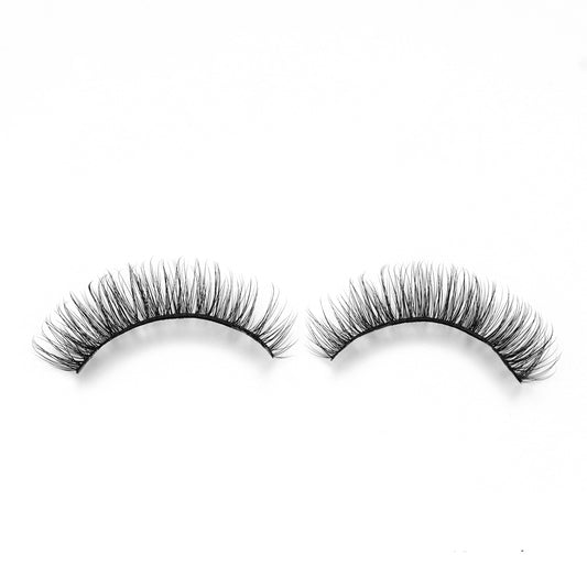 KIRA LASHES